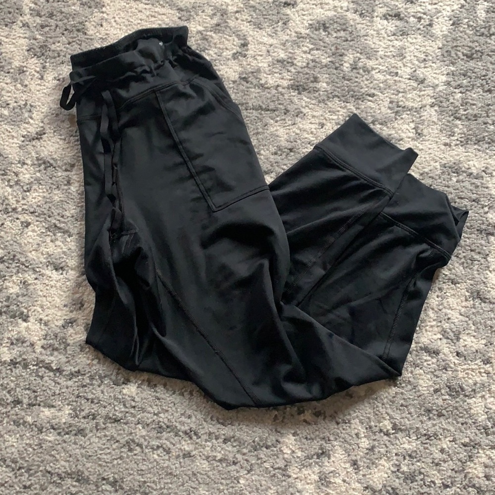 Aerie black jogger leggings. Great condition. Size XL.